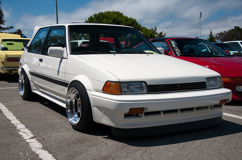 Illustration for article titled Let me confess my love the the AE82 Corolla FX16
